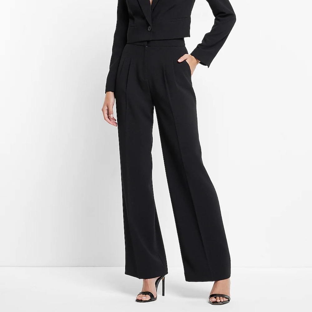 Express Women NWT Super High-Rise Waist Pleated Wide Leg Pants Trousers Black 2S